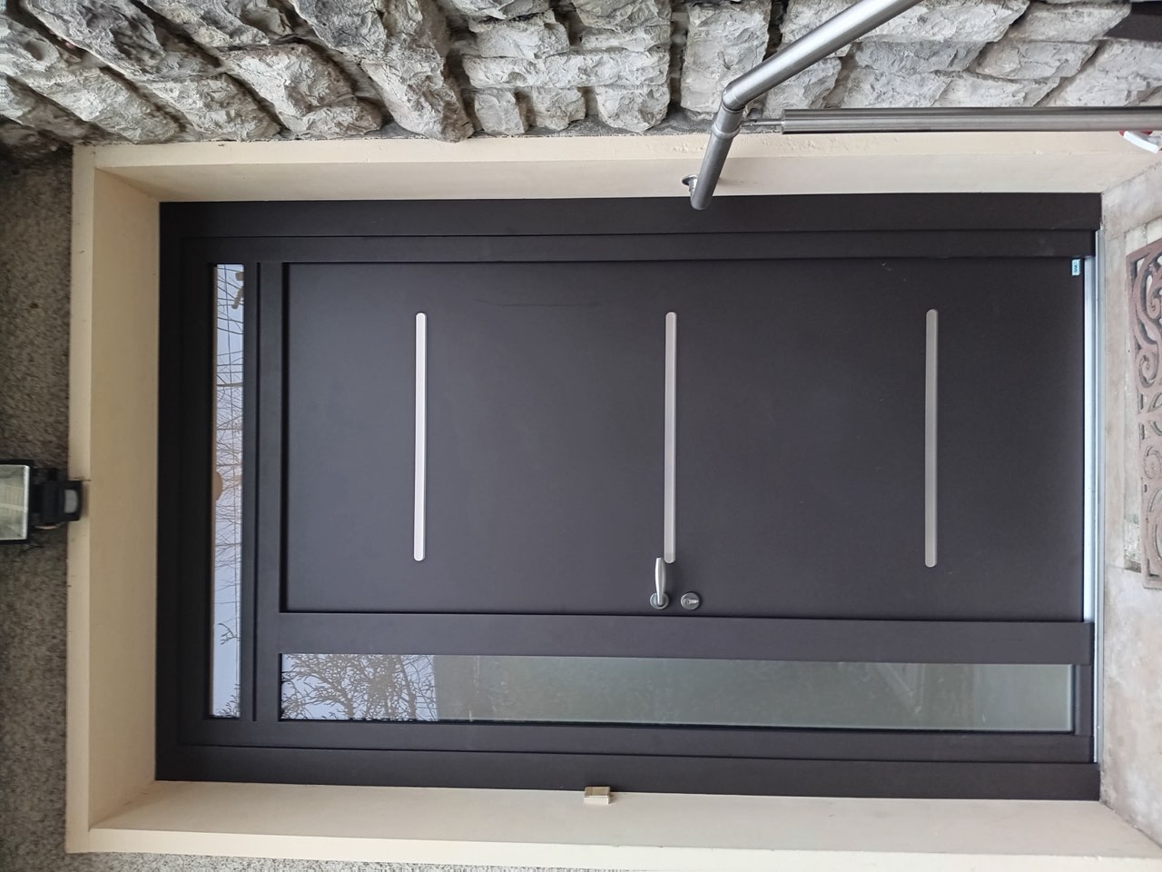 Porte d'entrée aluminium anthracite